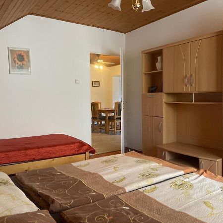 Jasmin Apartman Balatongyörök 外观 照片