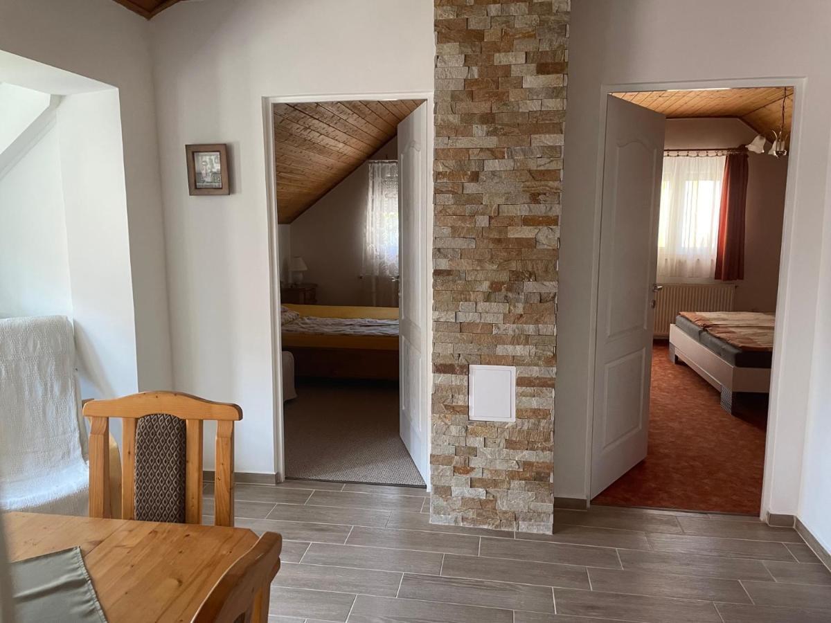 Jasmin Apartman Balatongyörök 外观 照片
